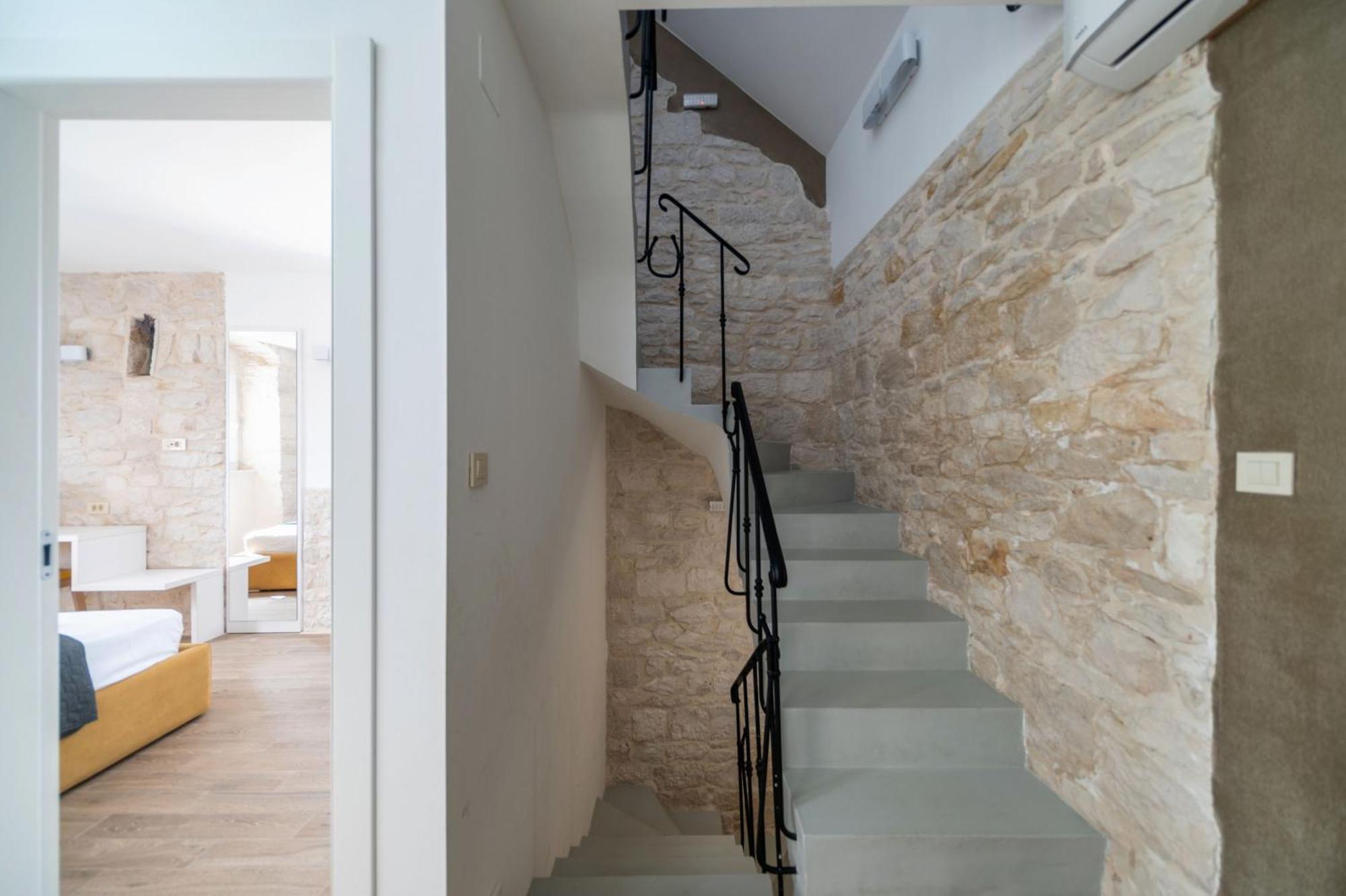 Villa Komelo Škrip Εξωτερικό φωτογραφία